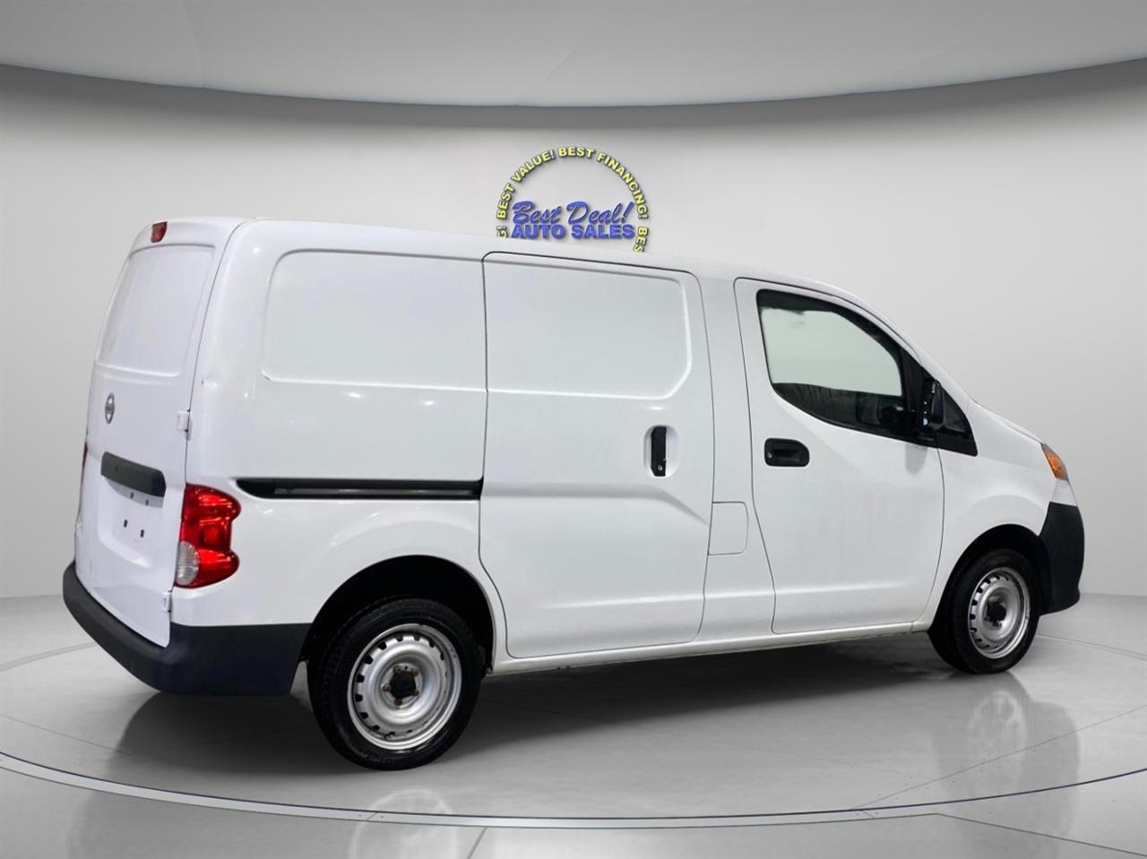 Nissan NV200 S 2014