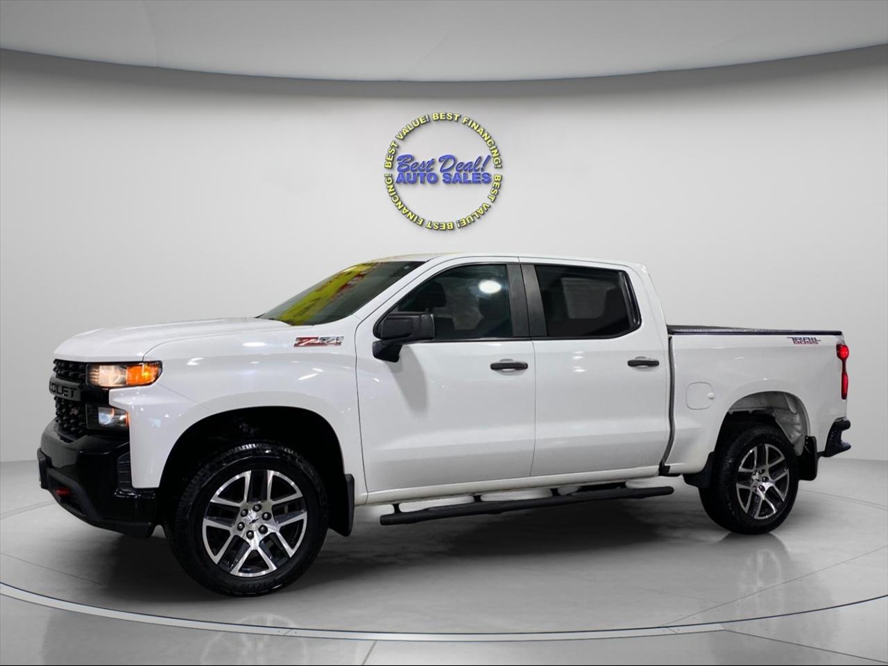 2019 Chevrolet Silverado 1500 Custom Trail Boss Crew Cab 5.5 ft Bed 4WD