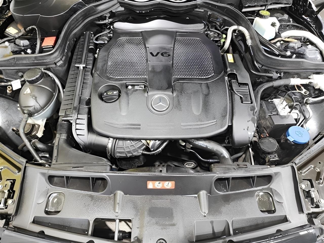 Mercedes-Benz C-Class  2014