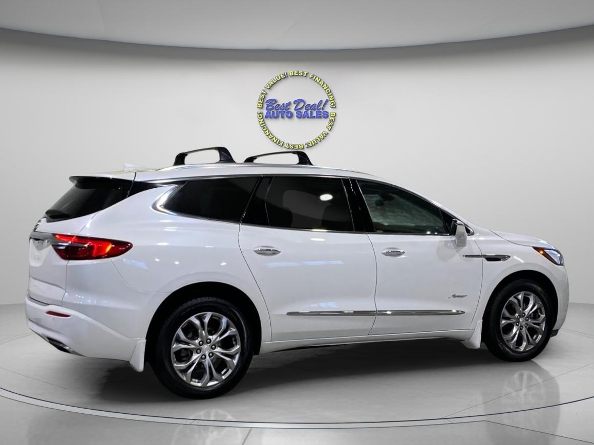 Buick Enclave Avenir AWD 2021