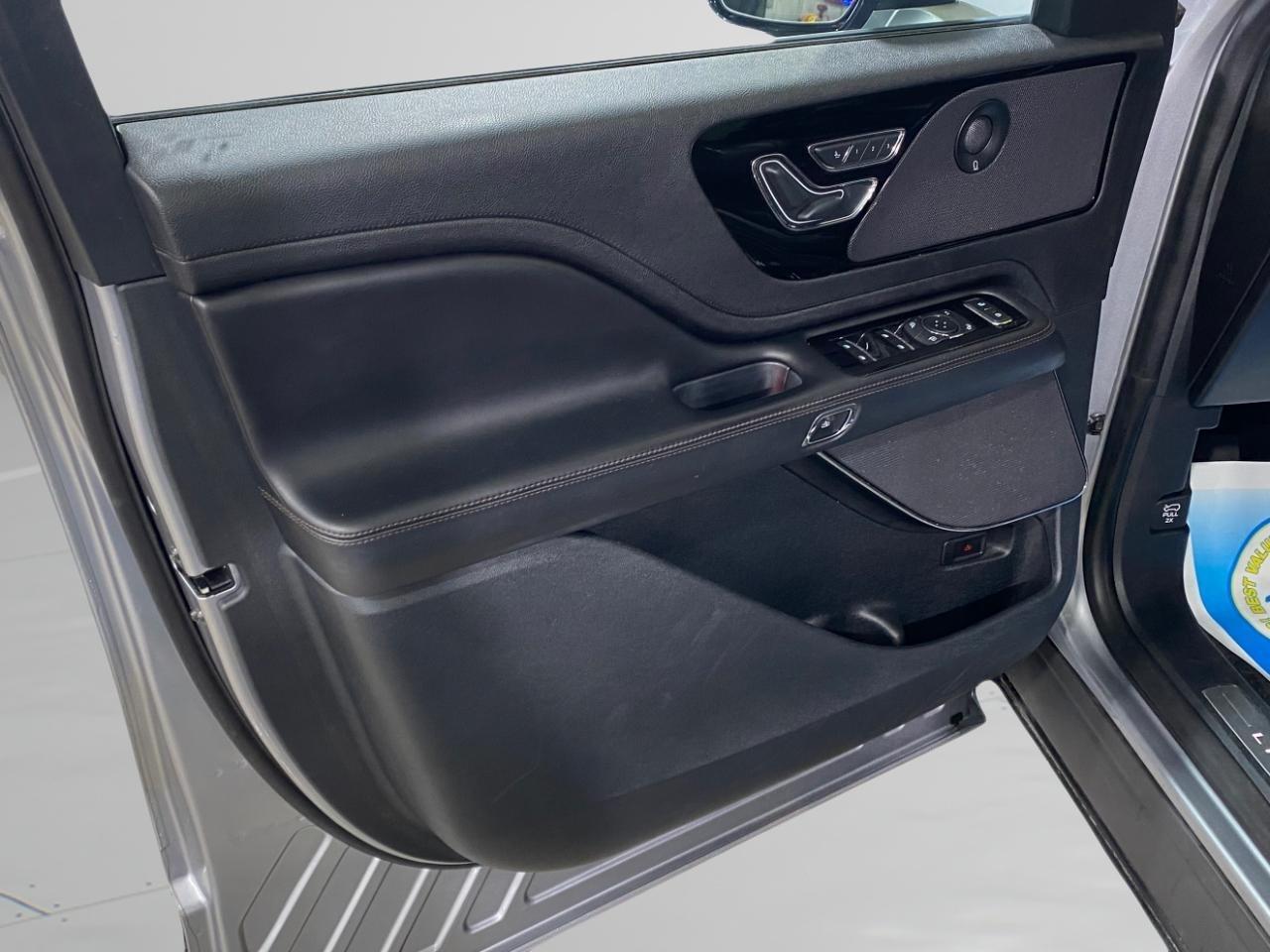 Lincoln Aviator Reserve AWD 2021