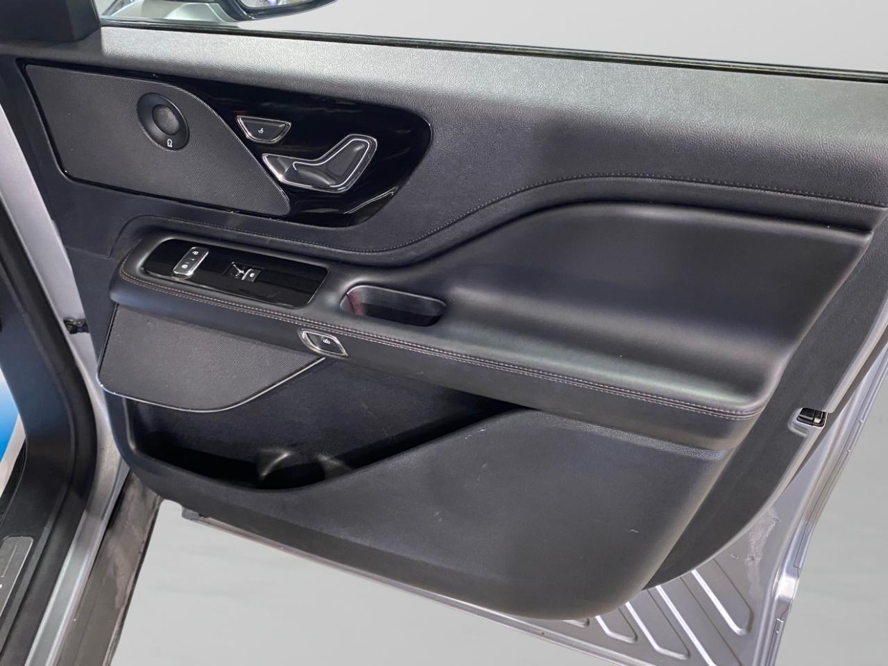 Lincoln Aviator Reserve AWD 2021