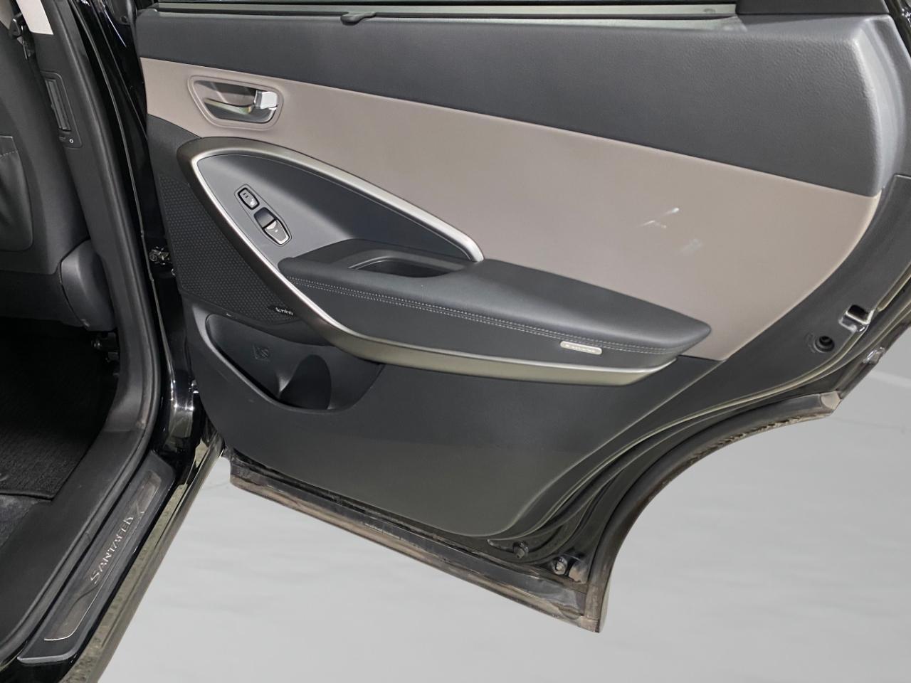 Hyundai Santa Fe SE Ultimate AWD 2018
