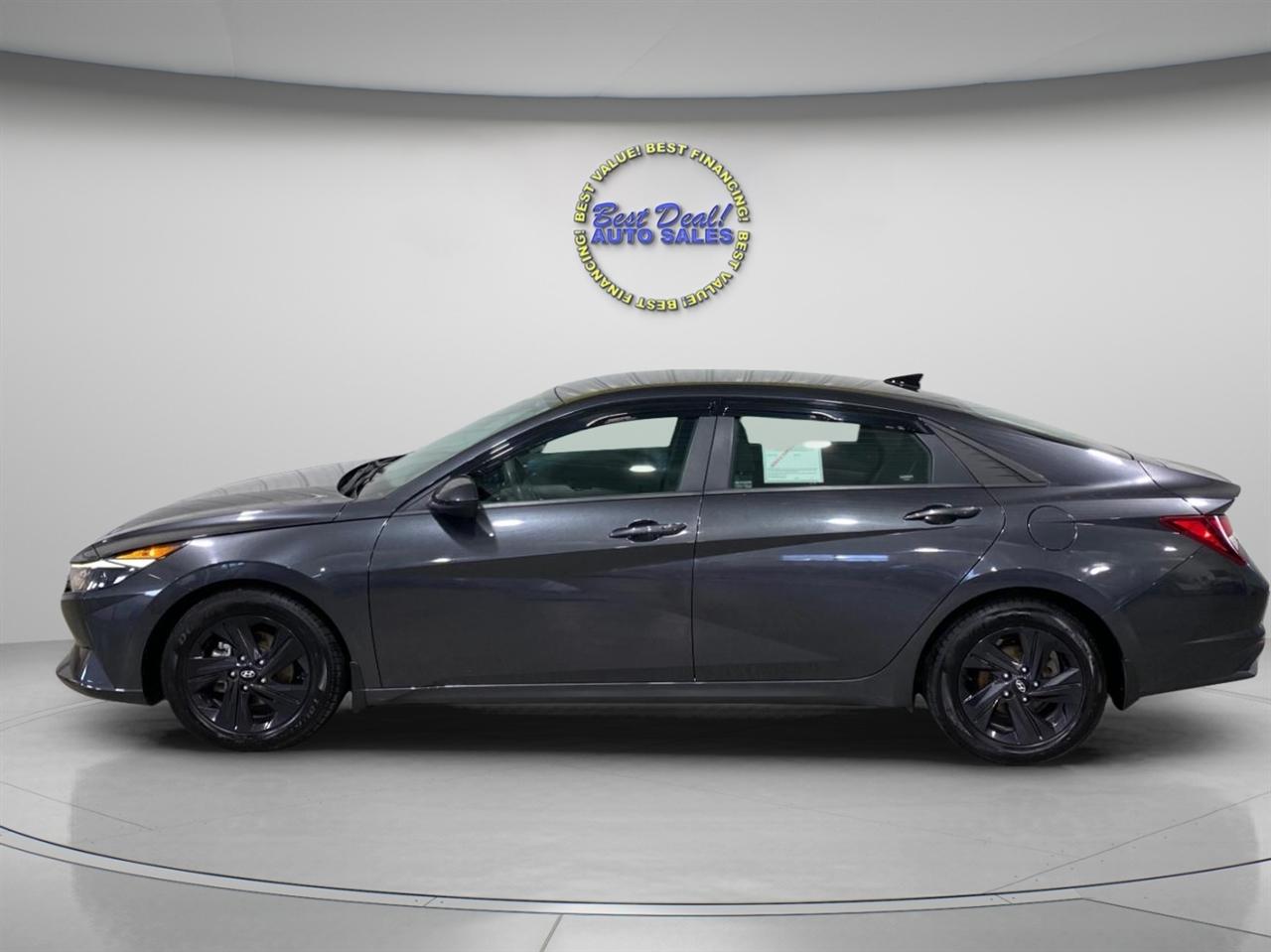 Hyundai Elantra SEL 2022