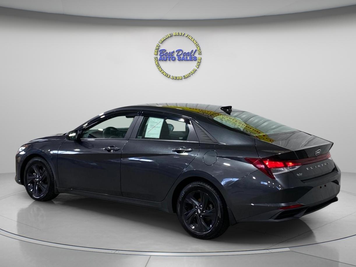 Hyundai Elantra SEL 2022