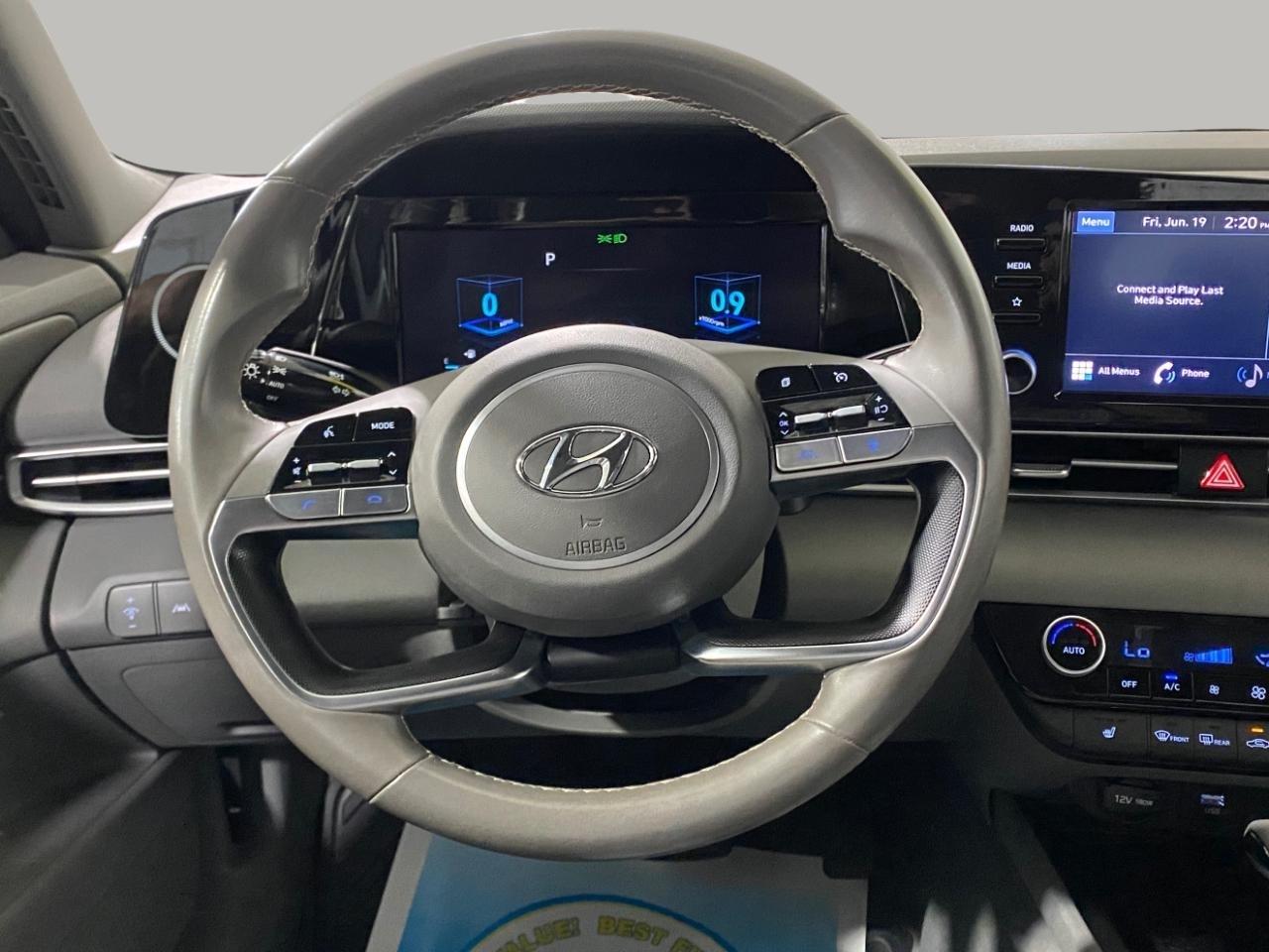 Hyundai Elantra SEL 2022
