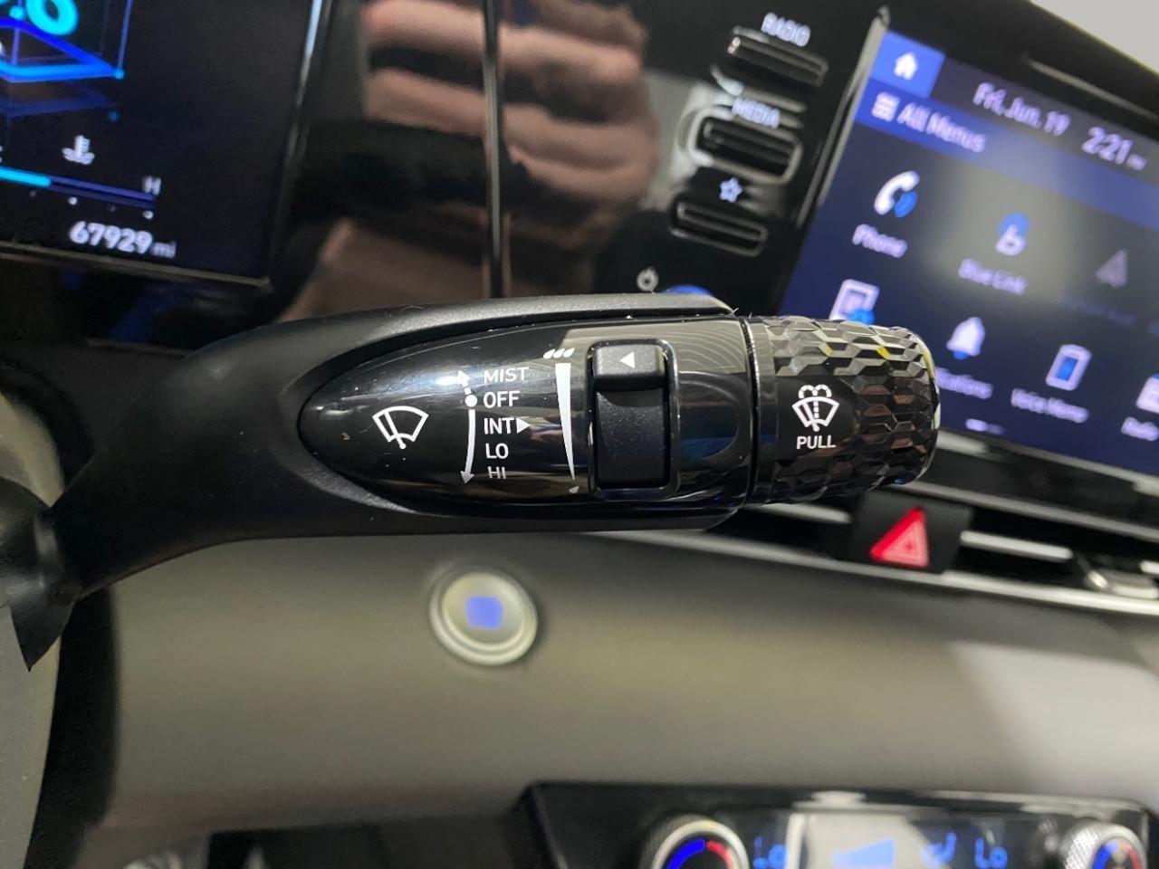 Hyundai Elantra SEL 2022