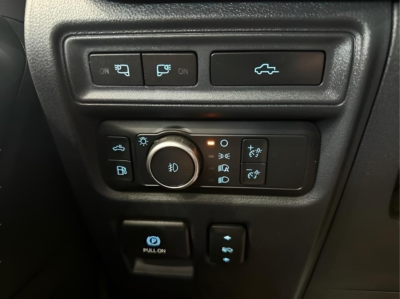Ford F-150 XLT 4x4 SuperCrew 2022