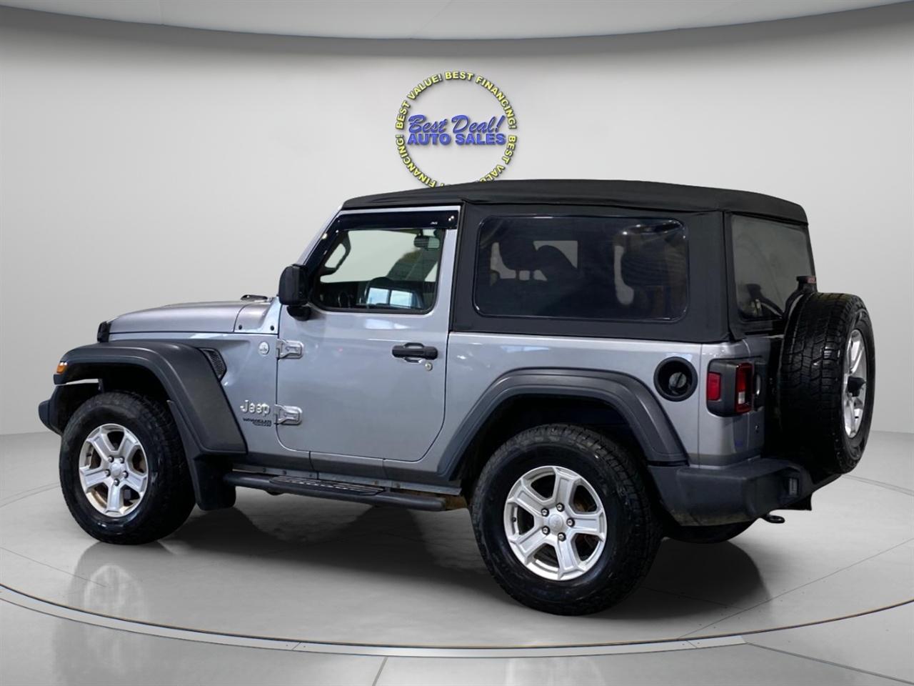 Jeep Wrangler Sport 4WD 2018