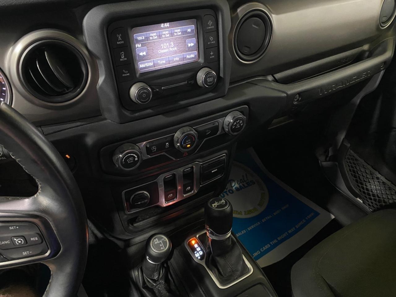Jeep Wrangler Sport 4WD 2018