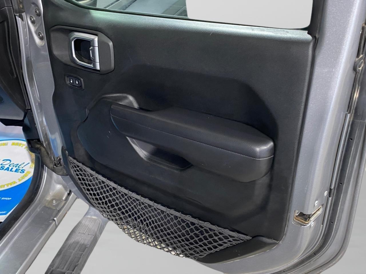 Jeep Wrangler Sport 4WD 2018