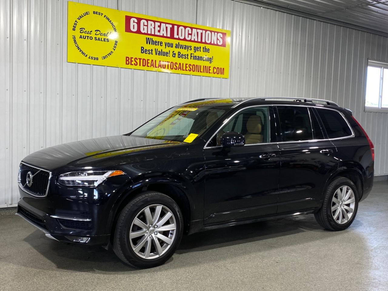 2016 Volvo XC90 T6 Momentum AWD
