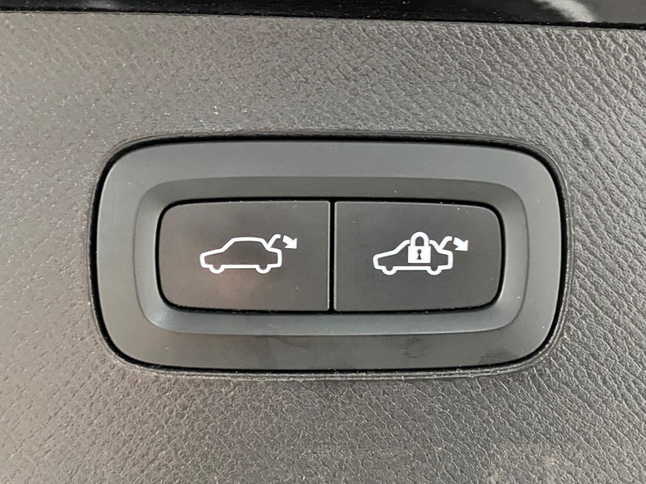 Volvo XC90 Recharge T8 Plus Bright 2024