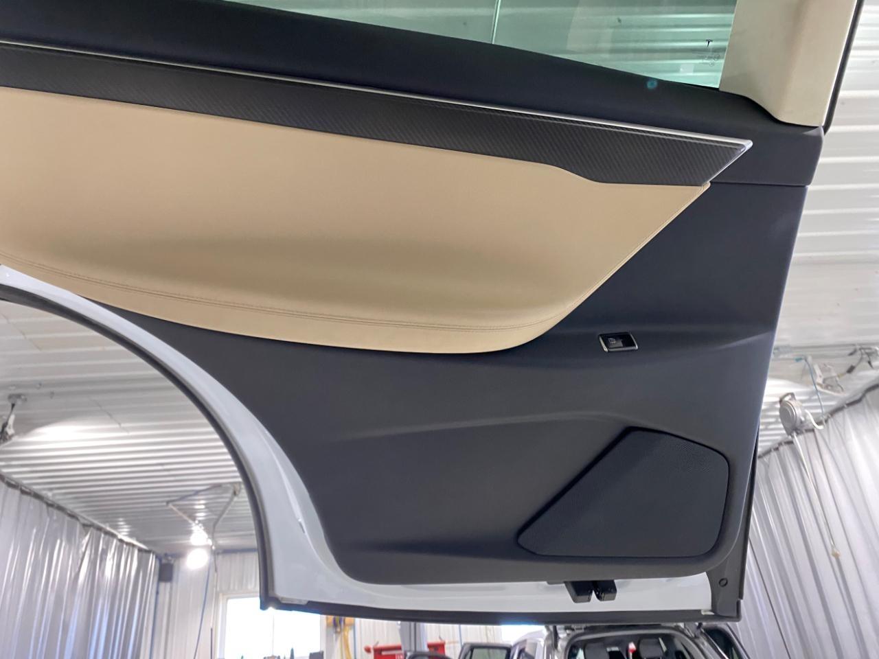 Tesla Model X 75D 2017