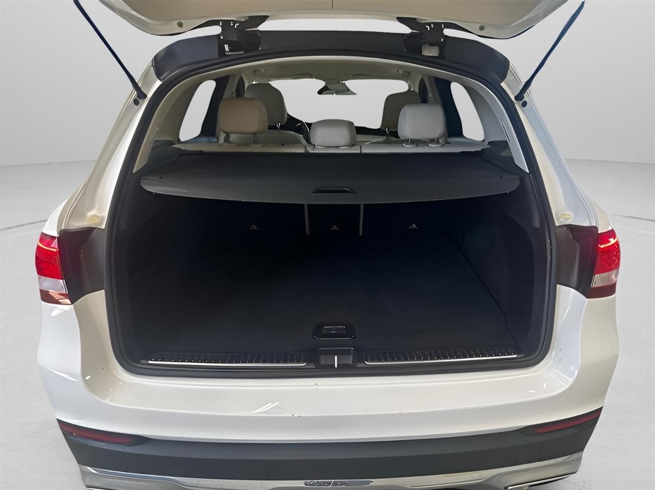 Mercedes-Benz GLC-Class GLC300 4MATIC 2017