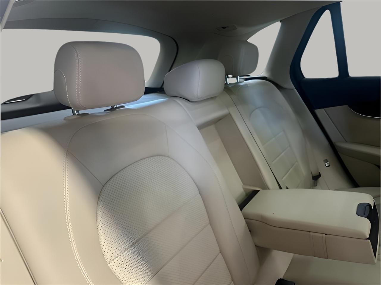 Mercedes-Benz GLC-Class GLC300 4MATIC 2017