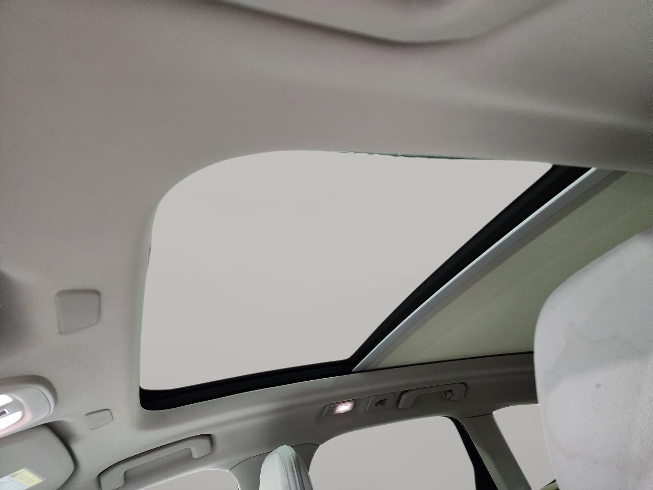 Volvo XC60  2022