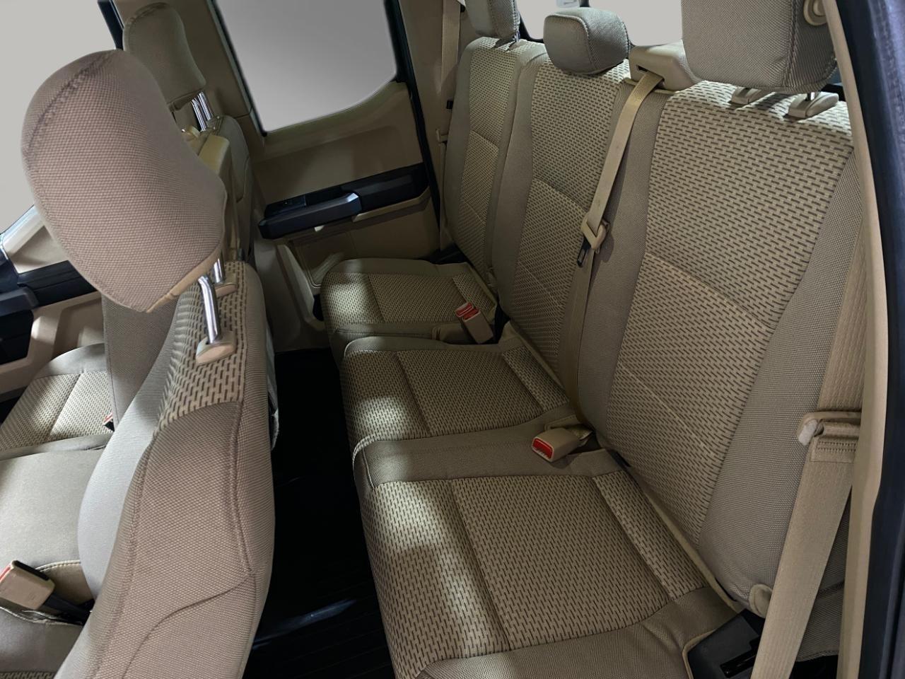 Ford F-150 XLT SuperCab 4WD 2015