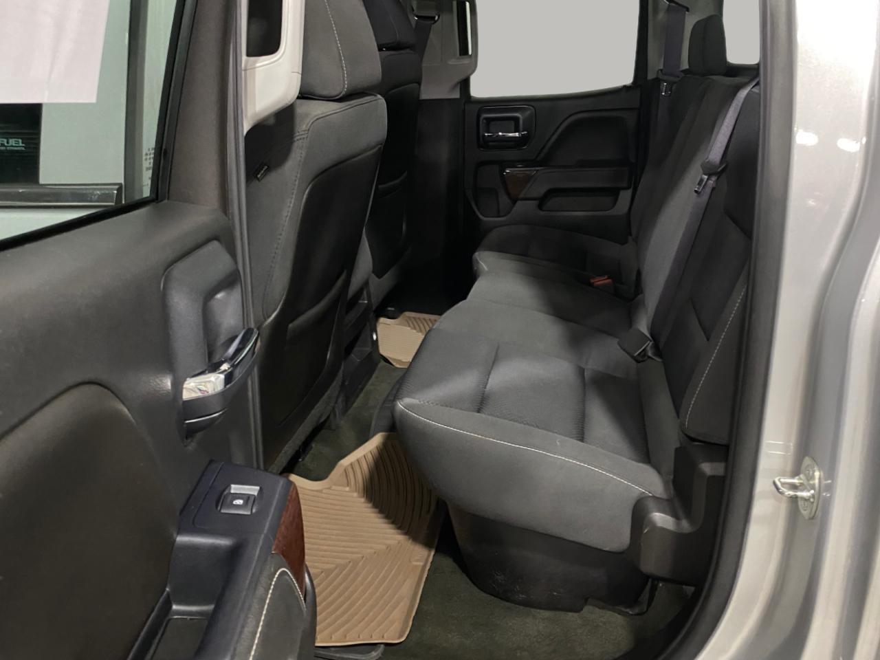 GMC Sierra 1500 SLE Double Cab 4WD 2015