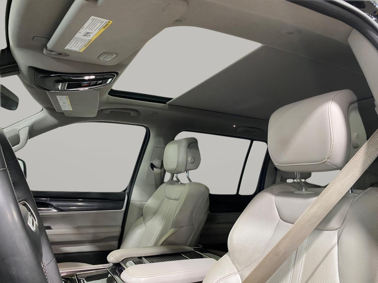 Jeep Wagoneer Series I 4WD 2022