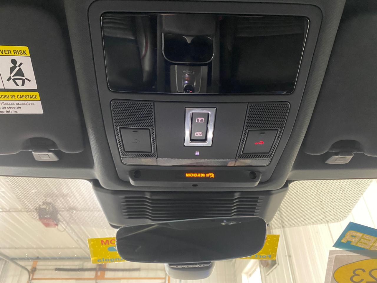 Land Rover Discovery Sport R-Dynamic SE 2023
