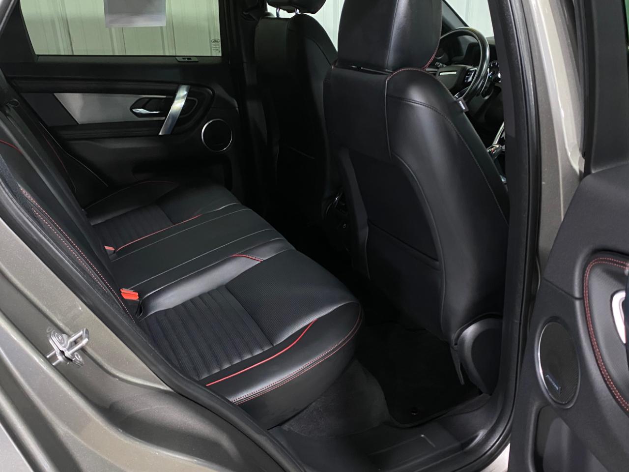 Land Rover Discovery Sport R-Dynamic SE 2023