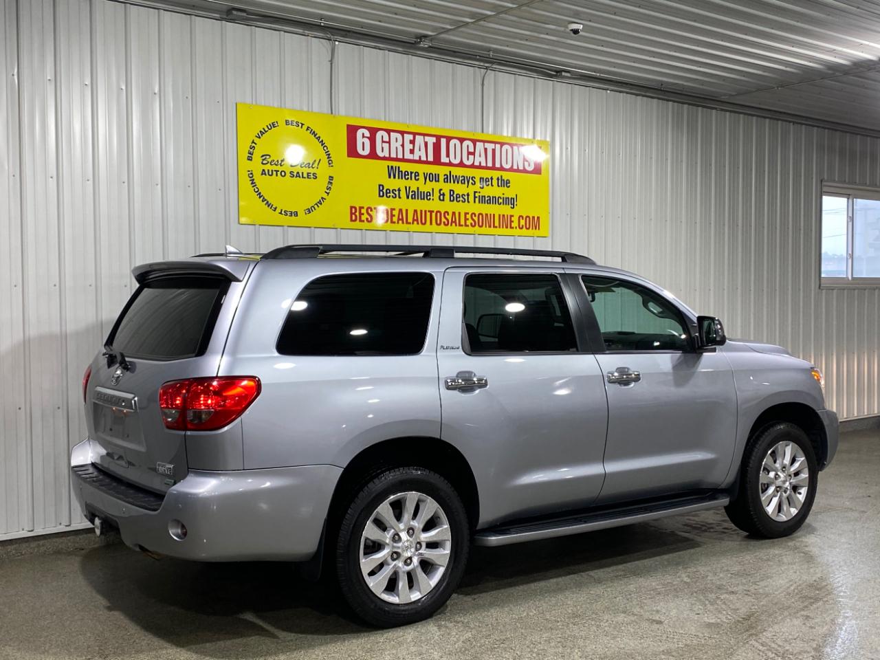 Toyota Sequoia Plantium 4WD FFV 2015