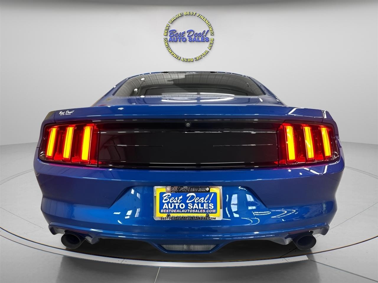 Ford Mustang GT Premium Coupe 2017