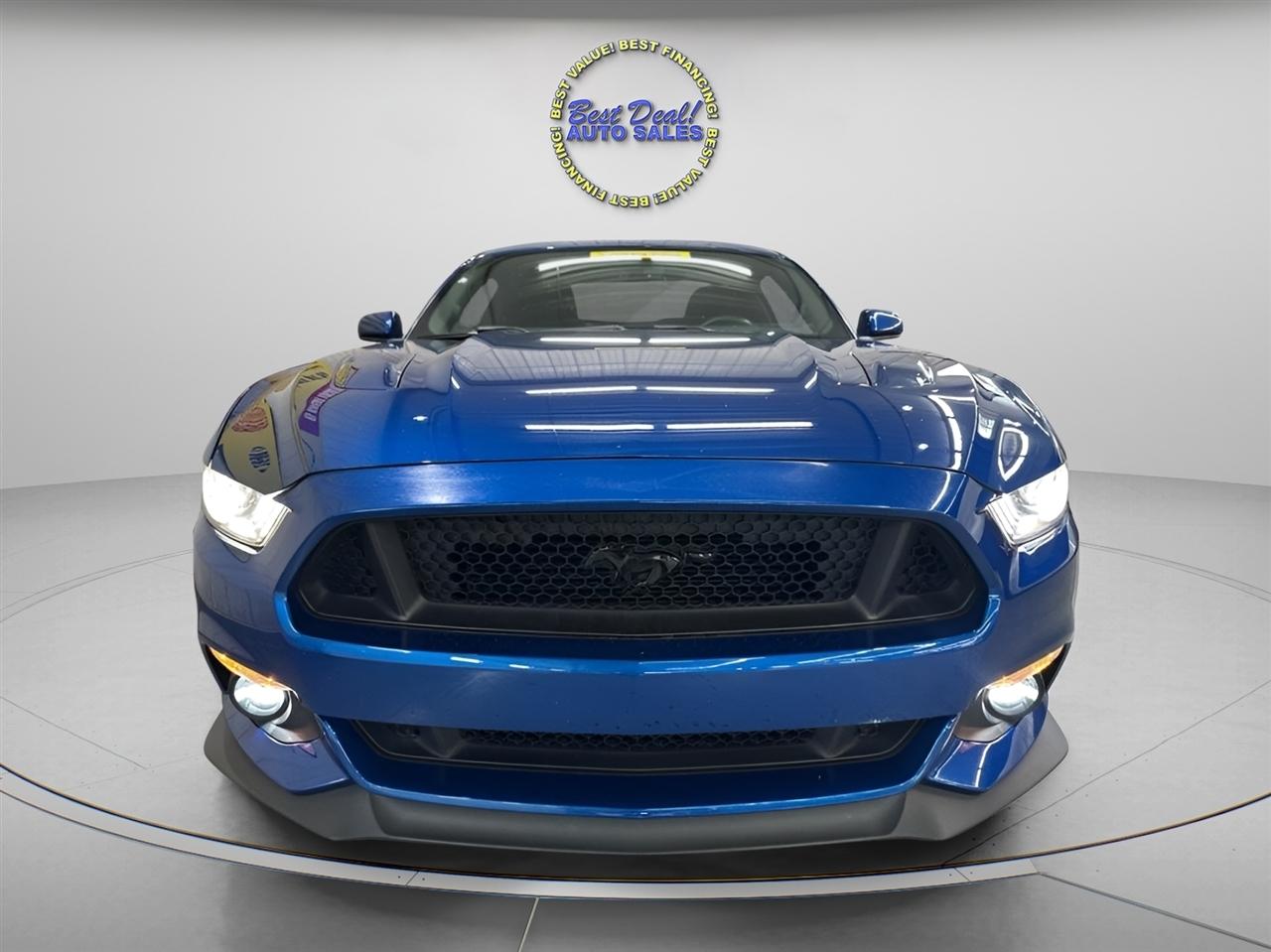 Ford Mustang GT Premium Coupe 2017