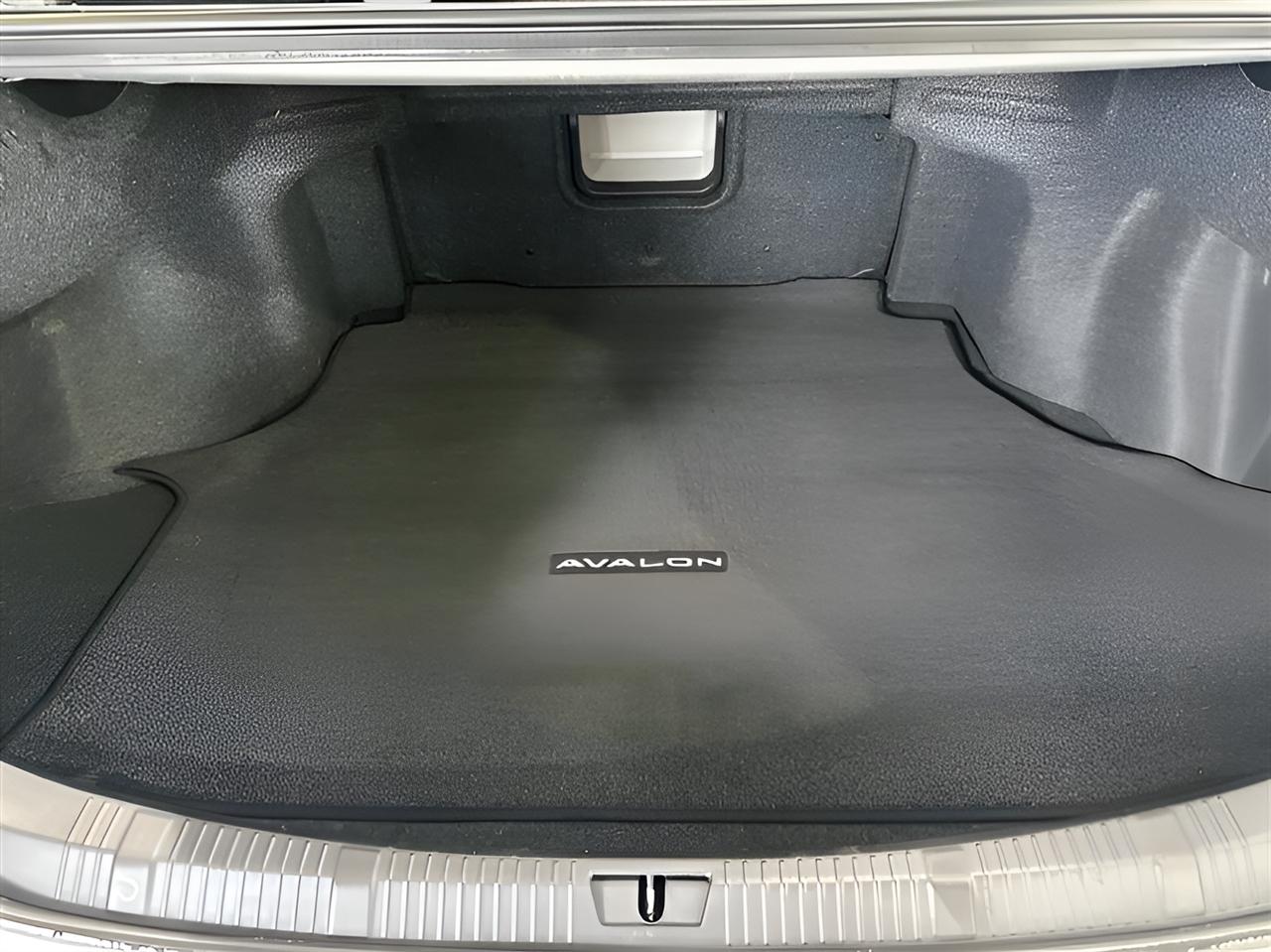 Toyota Avalon XLE Premium 2014