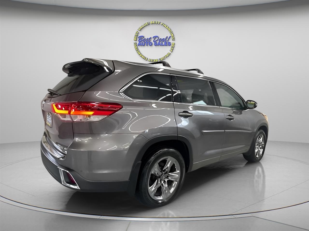 Toyota Highlander Limited AWD V6 2019