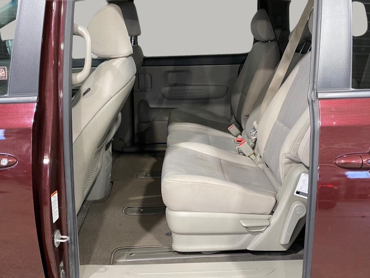 Kia Sedona LX 2019