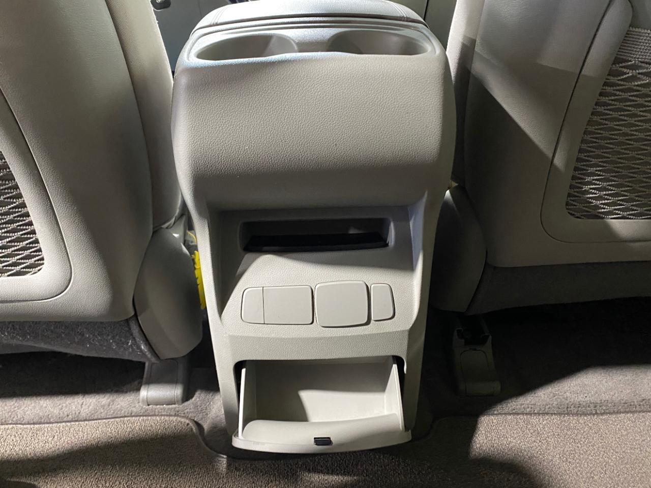 Kia Sedona LX 2019