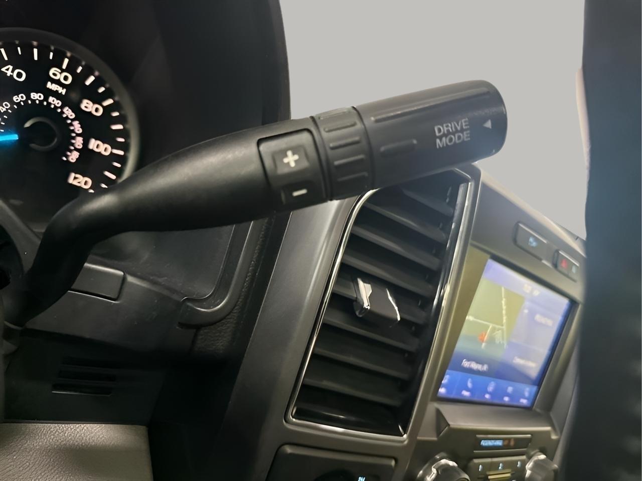 Ford F-150 XLT SuperCrew 4WD 2019