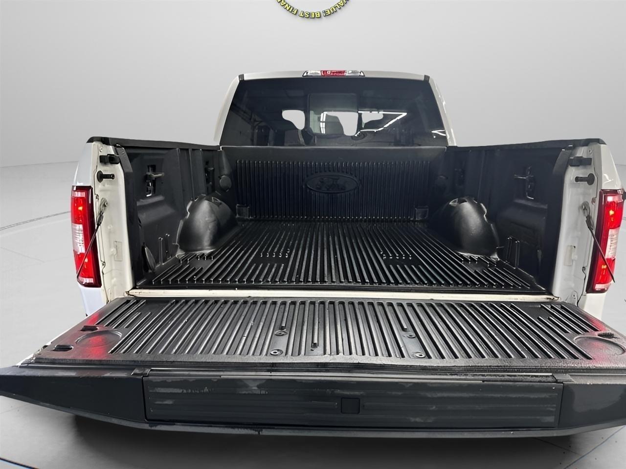 Ford F-150 XLT SuperCrew 4WD 2019