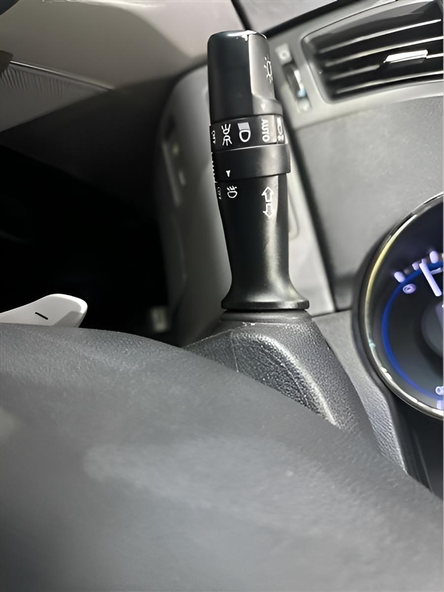Hyundai Sonata SE 4D Sedan 2.4 2013