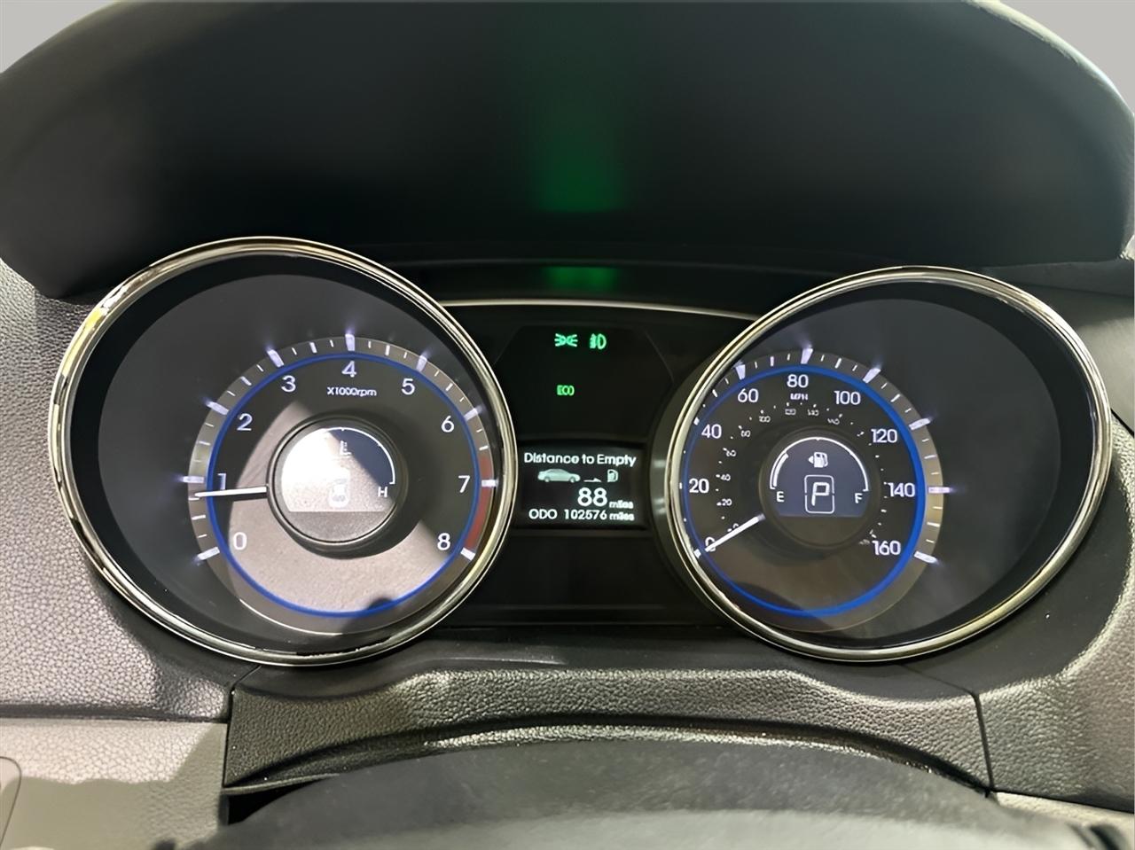Hyundai Sonata SE 4D Sedan 2.4 2013