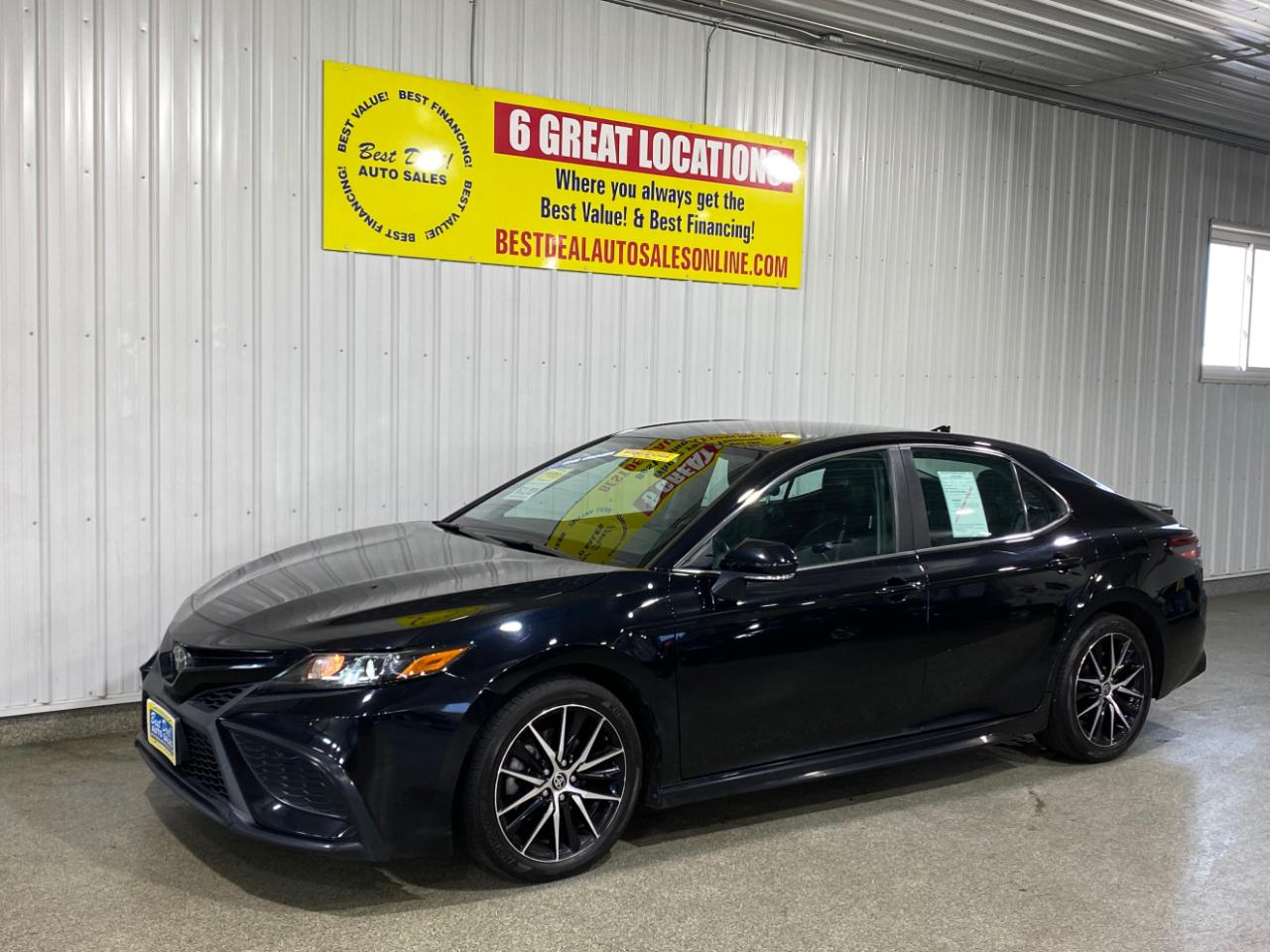 2022 Toyota Camry XSE AWD