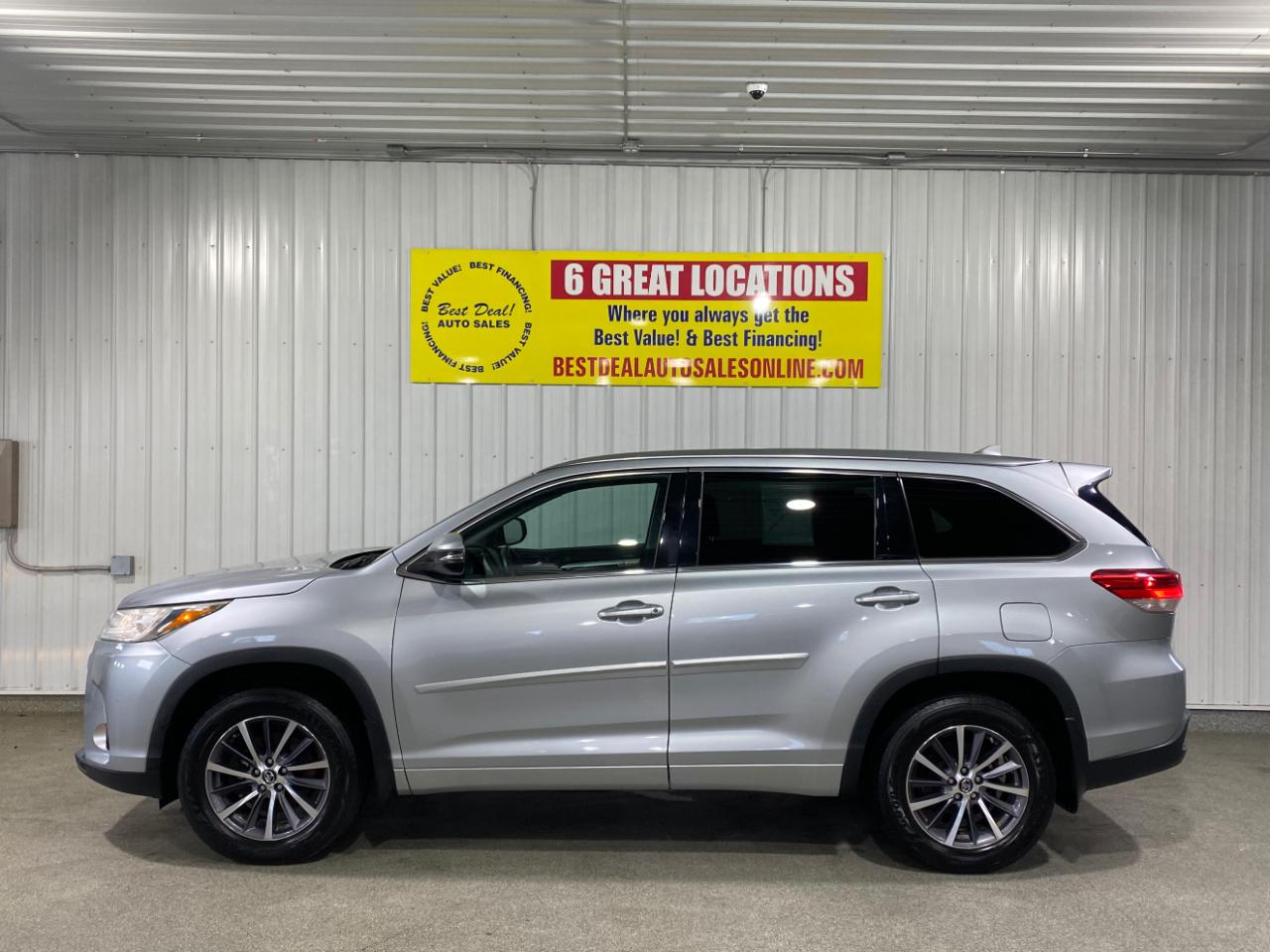 Toyota Highlander XLE AWD V6 2017