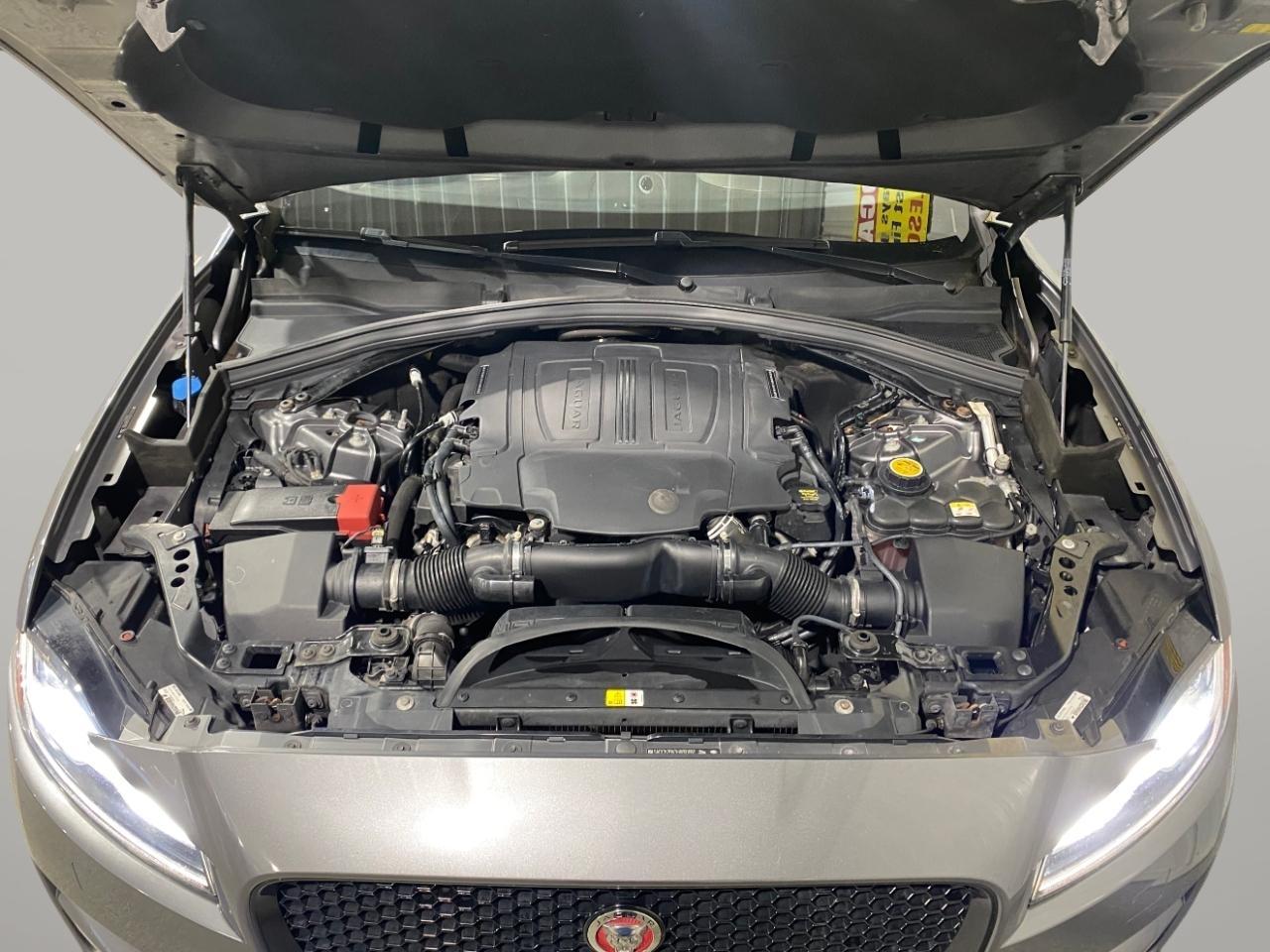 Jaguar F-Pace 35t Prestige 2017