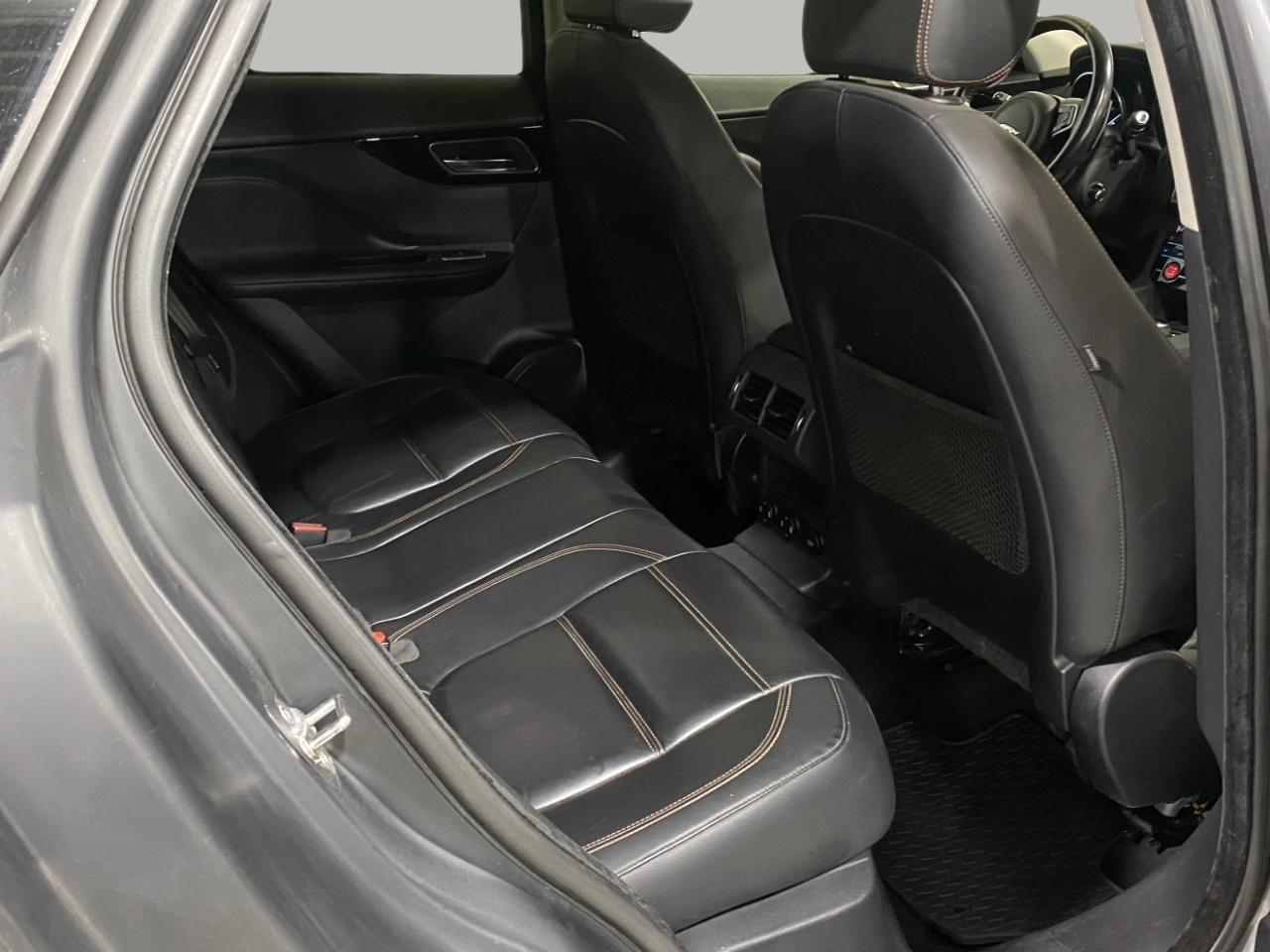 Jaguar F-Pace 35t Prestige 2017