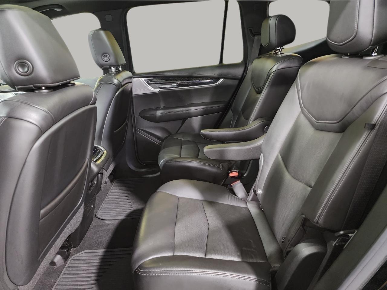 Cadillac XT6  2020