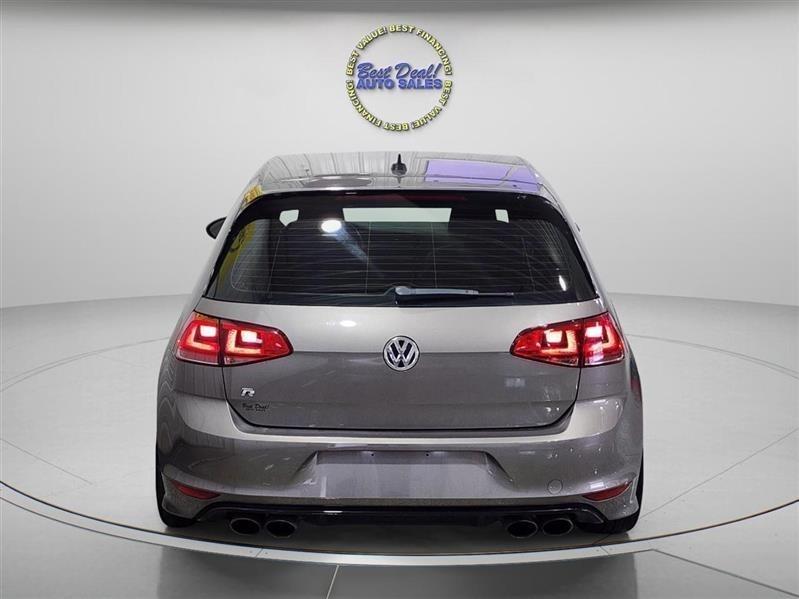 Volkswagen Golf R  2016