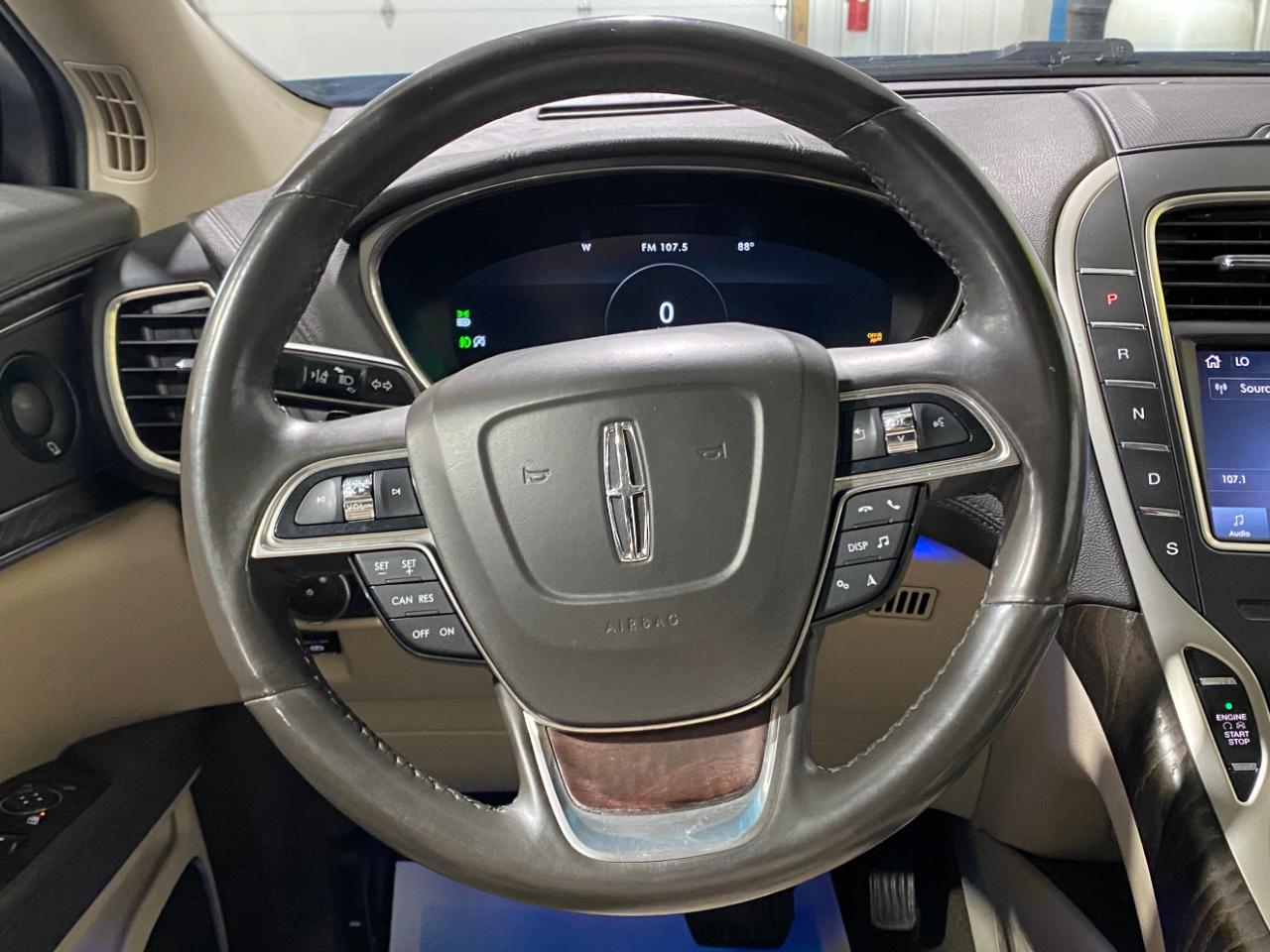Lincoln Nautilus Reserve AWD 2020