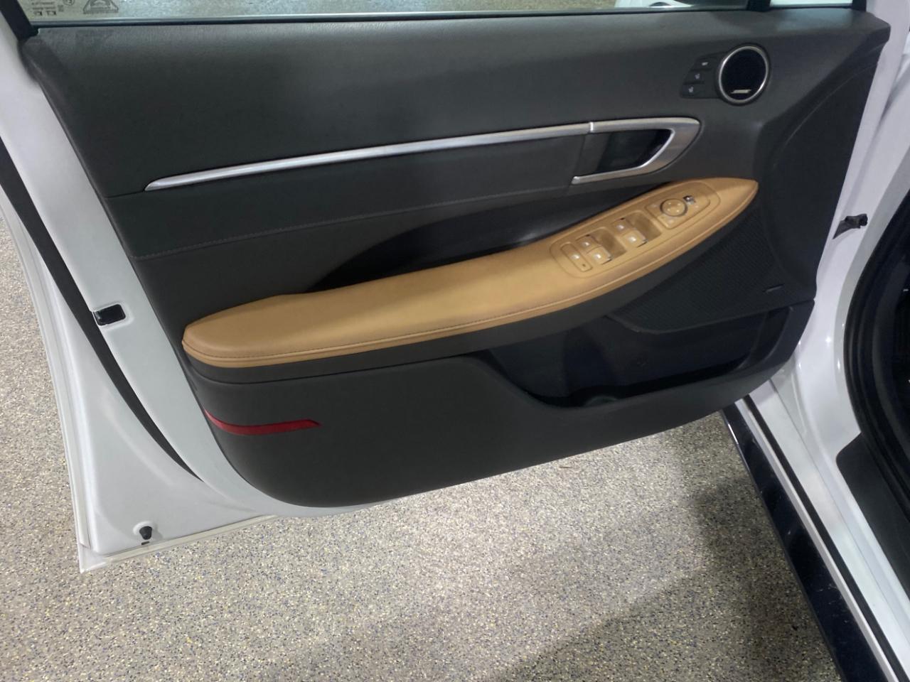 Hyundai Sonata SEL 2023