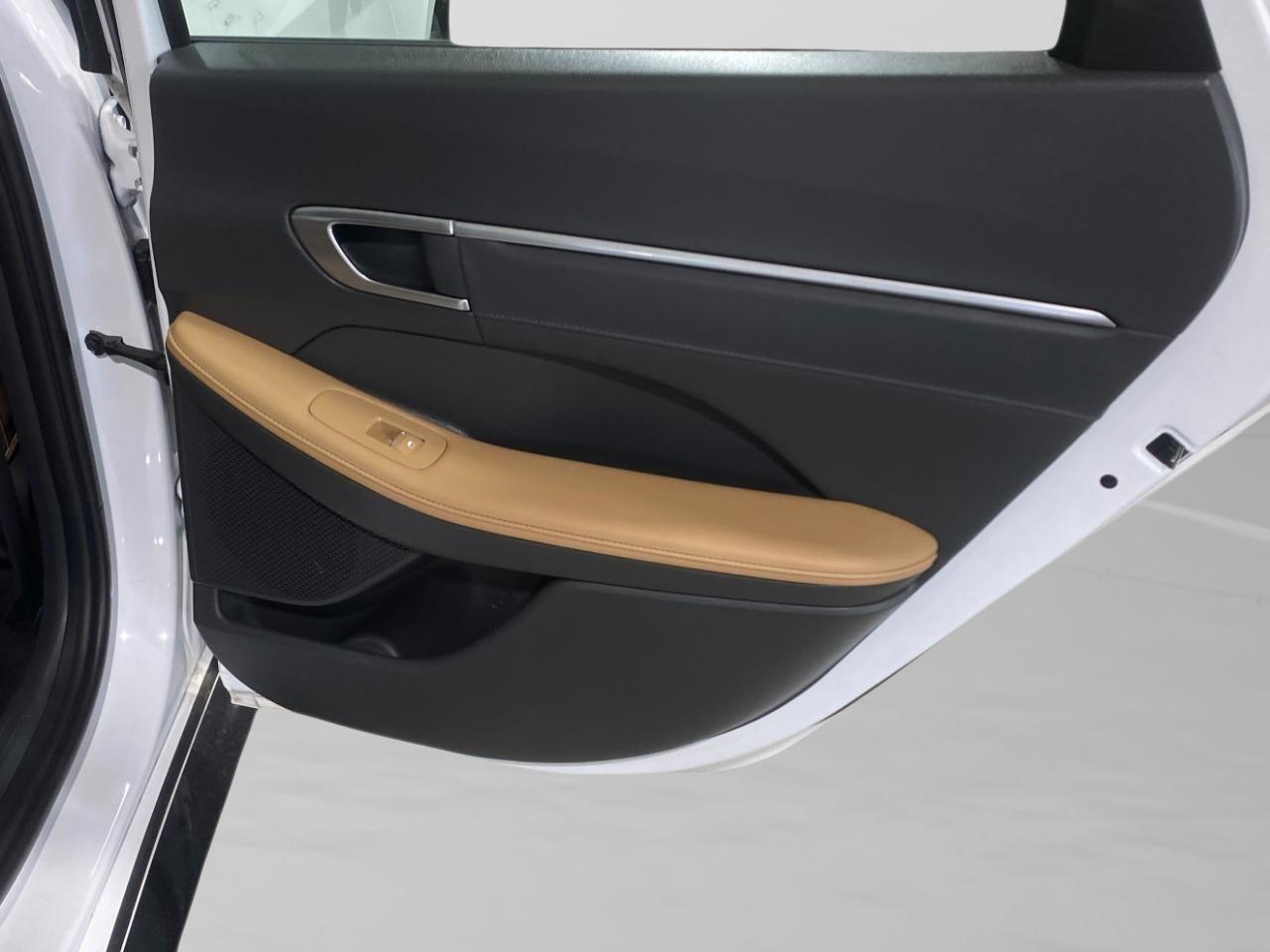Hyundai Sonata Limited 2021