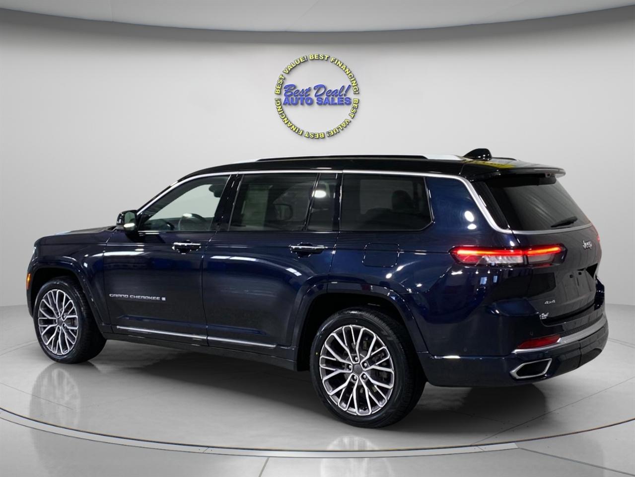 Jeep Grand Cherokee L Summit 4WD 2023