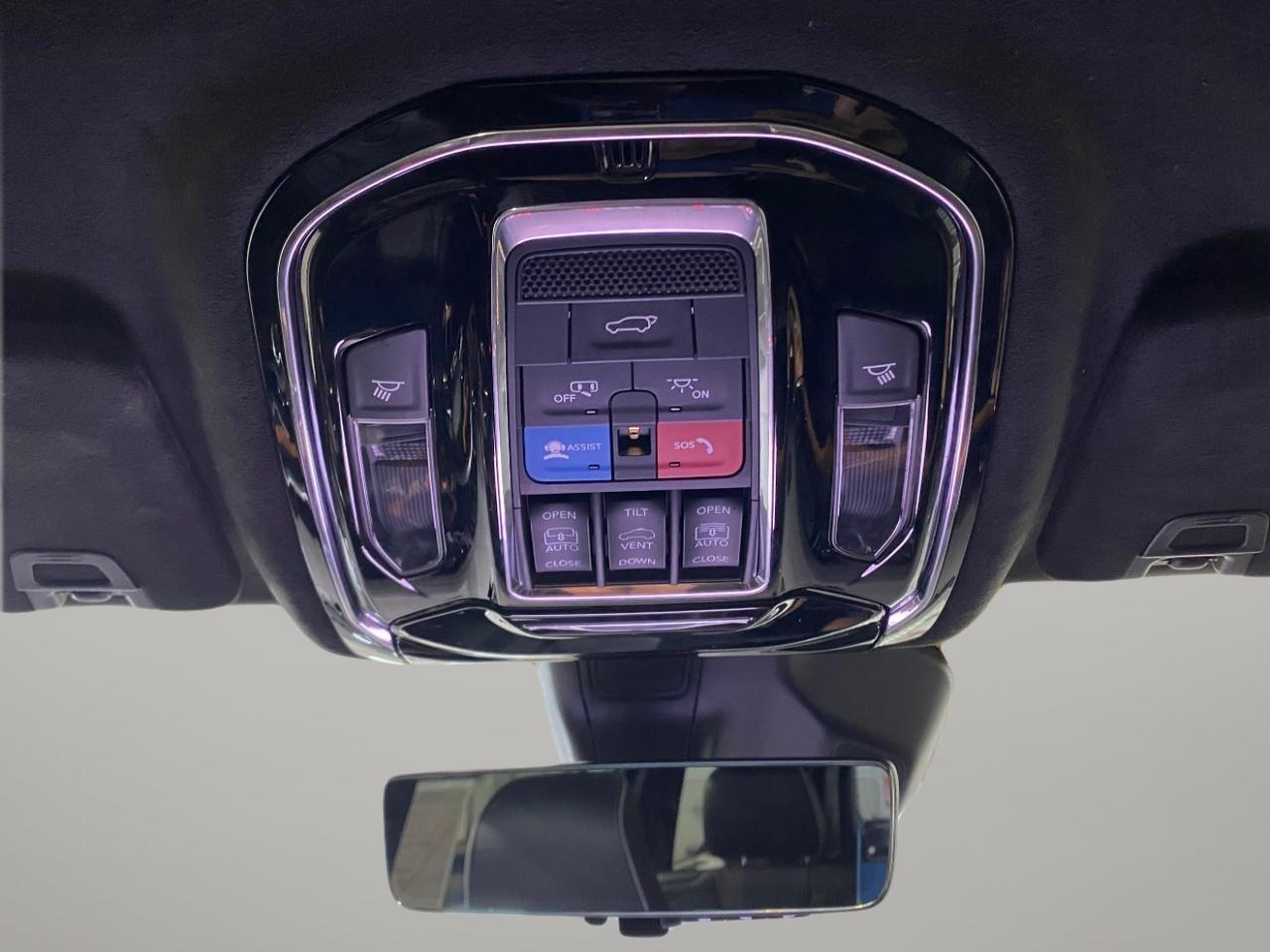 Jeep Grand Cherokee L Summit 4WD 2023