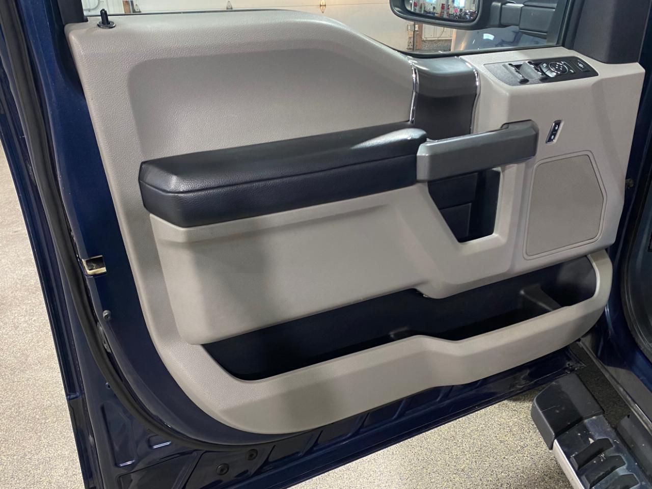 Ford F-250 SD King Ranch Crew Cab 4WD 2017