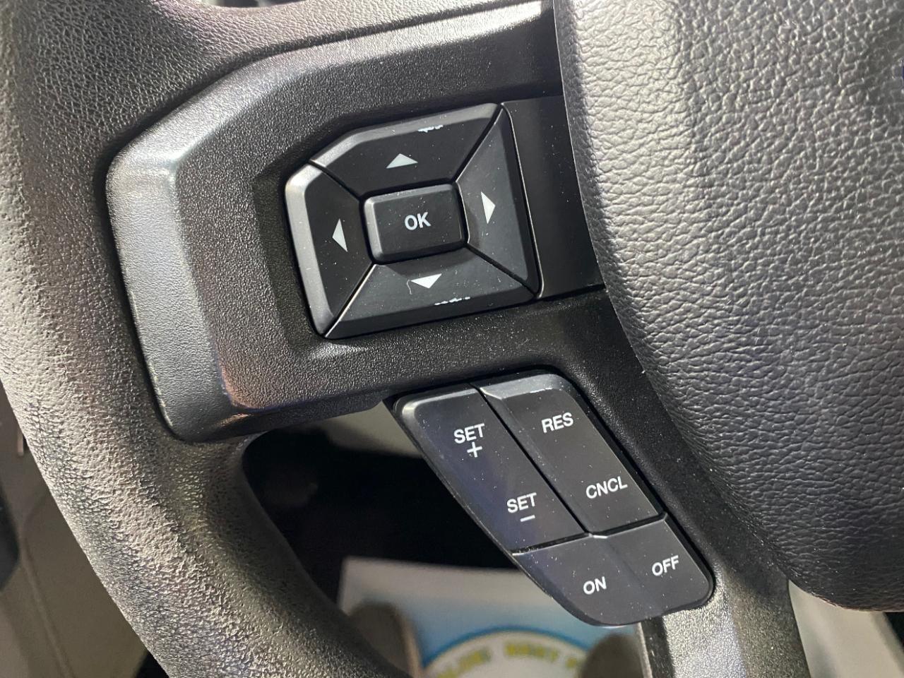 Ford F-250 SD XLT Crew Cab Long Bed 4WD 2017